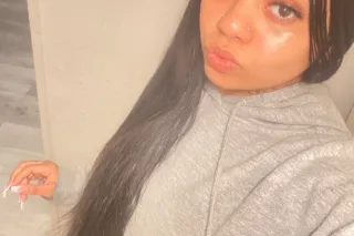 come and see my friend & I ! ✨... - Image 1