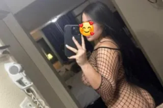 sexy latina 💦👅🫦😍 - Image 1