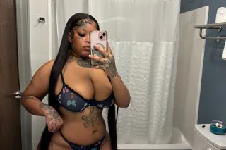 LAST DAY HERE ‼CALIFORNIA BREEZE🌴 Thick Curvy Blasian NEW IN TOWN Limited time Throat goat 💦 - Image 5