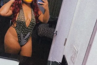 Sexy Blasian Available for 💕In... - Image 4