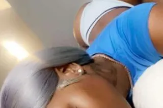 the realist 💜😝 dropping skills... - Image 1