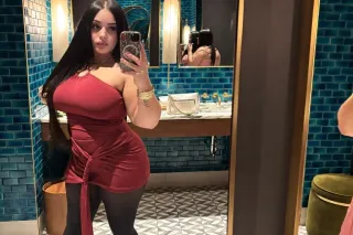 BIG MAMA LATINA BIG TITTIES - Image 8