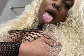 2 girl available w/ my gf✂ 😋 fresh wet & hot🍭dont be shy🍬in and outs available 100% real facetime verify📸lets have some wet nasty fun baby💦😩 - Image 5