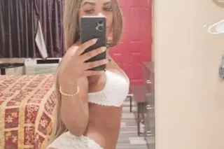 🥰🥰🥰Hi daddy, I'm available for... - Image 1