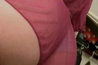 incall outcall hit me up 😘 - 2... - Image 1