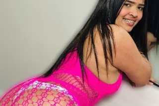 Sexi latina nueva en la ciudad... - Image 1