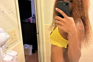 Last Day Here 🍫💦 Best Pussy In Town🥰 - Image 4