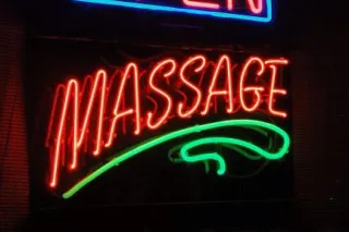 BODYRUB: East Indian BUSTY - Image 4