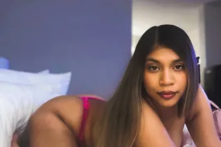 Wet And Tight Latina Mami Is Back 😋 🥰💦 - Image 7