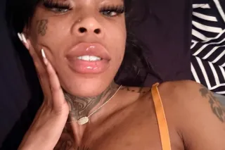 Sexy Petite Juicy Lips One night Only❤🫦 - Image 2