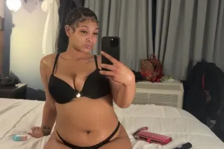 Thick baddie ready to please 24/7😍 - Image 7