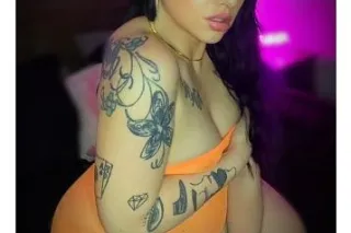 Sexy SlumBarbie Skade 🖤 Qv Spe... - Image 4