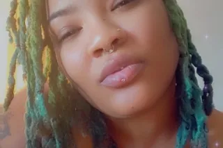 its vee baby!!!, back for week... - Image 2