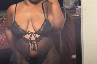 Pretty Black 🤍 - 26 - Image 3