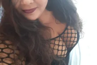 🌴🌺🍍🌴🌺🍍 🌴MATURE and SENSUAL HAW... - Image 1