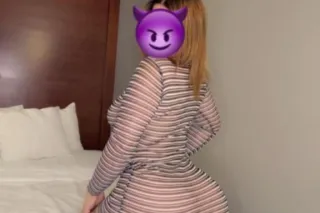The best🇨🇴🥵🥵😘💦🔥 in the area 🇨🇴... - Image 3