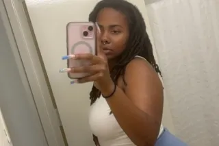 available now | loc'd dominicana mami w all natural curves 🍑 soft dom verse ✨ trucker friendly. incalls & outcalls - no car dates. - Image 12