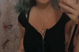 just a girl looking to have so... - Image 2