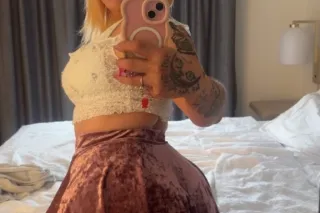 daytonas italian goddess i sell panty video v/c & private dance onlyfans.com/fineassmoneyy - Image 12
