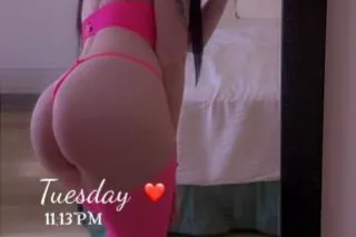 Sexy 💋 SNOW BUNNY 🐰 Available ... - Image 1