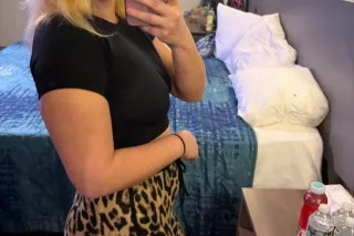 snowbunny 🐇 intown for a good time not a long time - Image 1