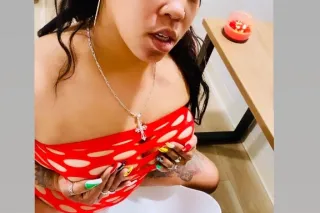 🍒😝CREAMY🍌BANANA🍌SPLiT🥰🍒 - Image 1