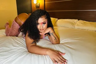 WESTSIDE💋 TRIPLE FOREIGN TREAT... - Image 2