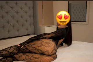 READY FOR ANYTHING YOU ASK, SUPER WET😘😍😘😍 - Image 1