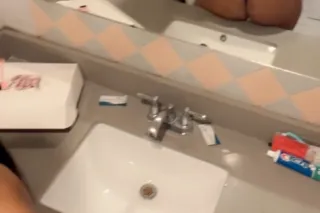im back and horny put it in my mouth baby - Image 1