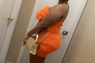 🍑💦🍆SLUT ME OUT SUNDAY FUNDAY🍑💦... - Image 1