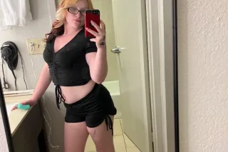yo fav redhead ❤ - Image 3