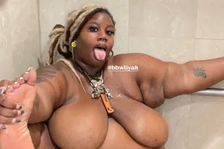 ✨$80 MILKING SESSIONS✨BOSTON ✨... - Image 1