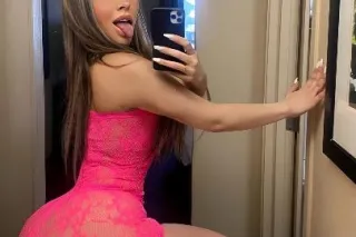 IN NORTH HOLLYWOOD 💞Olivia colombiana curby OLIVIA 💞 - Image 5