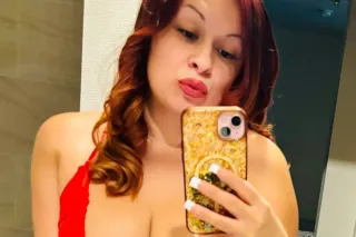 Hey Fellas 💋 Let Me Tanatilize Your Sense! 🥰 - Image 3
