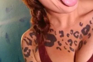 Legs for Days📏Ass for Weeks🍑5'... - Image 2