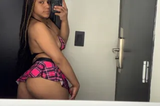 Fun Size Fantasy🥰 - Image 1