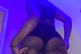 come see me baby 🫦👅 - Image 1