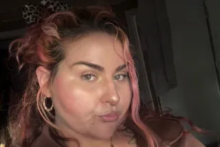 Phat Wet Grippy outa town pussy!!! - Image 1