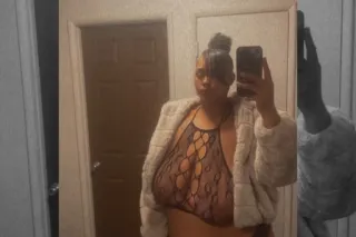 ✨ Seductive Saturday ✨ Early Bird Specials 💋 Exotic Voluptuous Goddess 💎 100% Real Provider • 5’11 of Luxury & Soft Energy 💋 🏡 Incall Available 🚗 Outcalls Require Deposit 🌹 Available 24/7 ✨ - Image 2