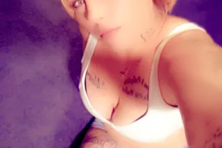 BIG BOOTY🫦 SLIM WAIST💃🏼 PRETTY FACE💄THICK SNOWBUNNIE👀💋🌹 - Image 8