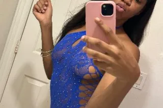 OUTCALL FREAKY SUPER Squirter ... - Image 1