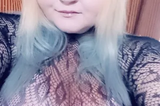 ⚠CAUTION⚠⚠SLIPPERY WHEN WET⚠💦💦CUM TAKE A SPLASH💦💦 - Image 5