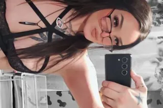 scarlet the starlet - Image 4