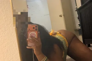 💋🍯 Thick, Sweet & Ready to Sin, Just Nasty 😛👅 - Image 4