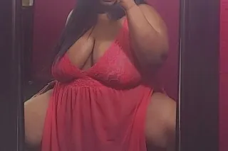 Horny BBW🤤 Ready for some fun😻😻 Deepthroat skills are A1💦💦Busty Breast Play🥰 - Image 1