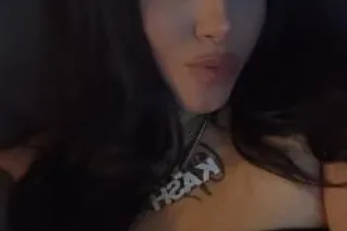 Kari the Hottie 🇲🇽 Avail. Any ... - Image 1