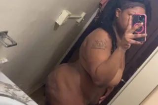 Hit me up while im here - Image 1