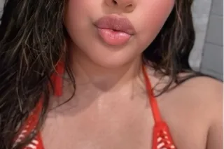 come get a luxury massage 💋✨ -... - Image 3