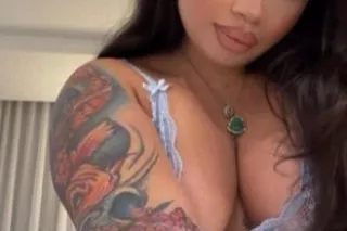 😍seductive times await🌹 - Image 1