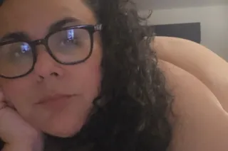 MILF BBW with 55" ass ready fo... - Image 2
